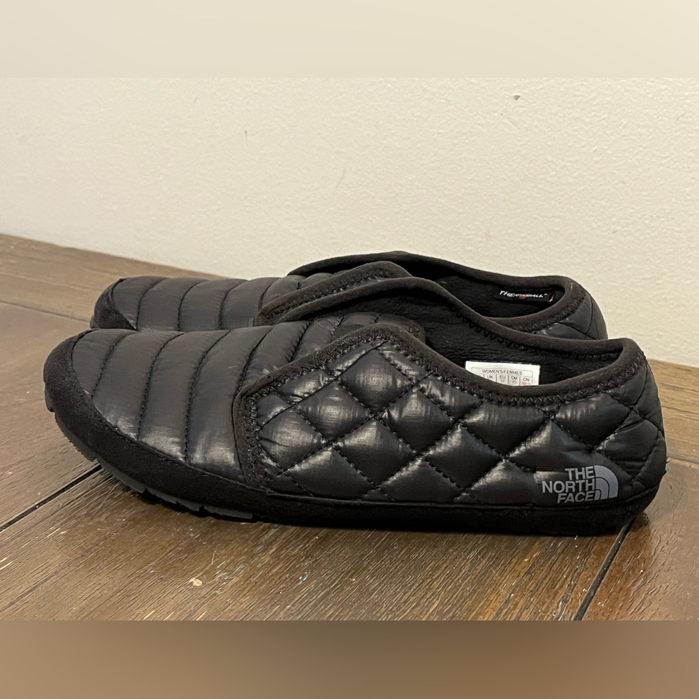 The North Face Thermoball Friction Womens size 6